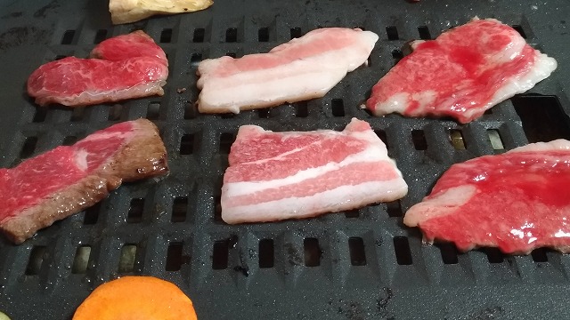 宮崎県都農町のふるさと納税 宮崎和牛と豚の焼肉セットを食レポ！味やボリュームは？